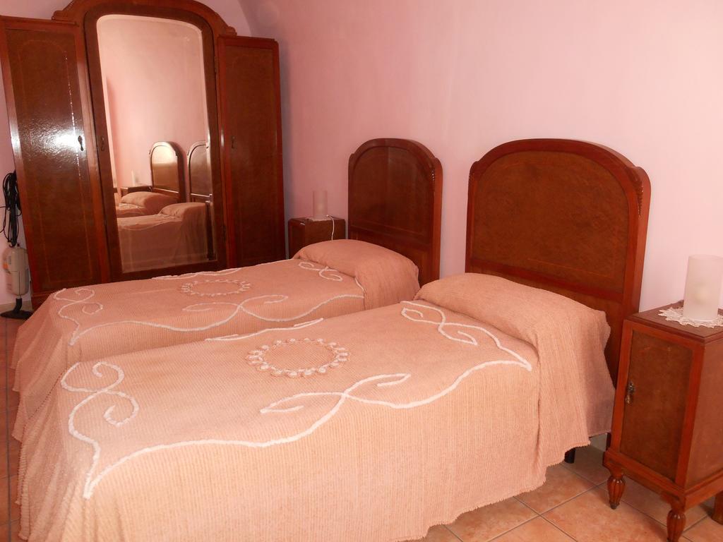 Agriturismo Cà Dal Medic Montemagno (Piedmont) Quarto foto